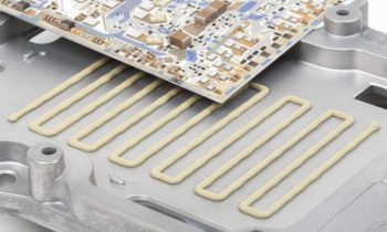 Wärmeleitende silikonbasierte Gap-Filler optimieren den Wärmetransport zwischen einer elektronischen Schaltung und dem Kühlkörper (Bild: Wacker).