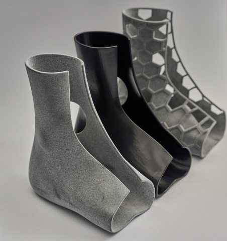 Mit drei neuen Oberflächenqualitäten wurde das Angebot für 3D-gedruckte Teile erweitert (Bild: Protolabs).