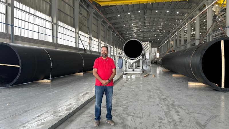 Beim ägyptischen Hersteller von Großrohren Plastic Pipes & Products Co ist man mit den Maschinen hochzufrieden (Bild: battenfeld-cincinnati).