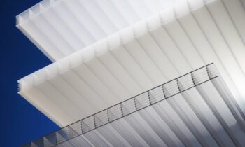 Die Platten von Corplex erweitern das Produktportfolio im Baubereich (Bild: Exolon).