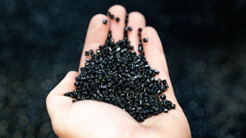 Die Compounds aus recycelten Kunststoffen erweitern das Angebot von Ultrapolymers (Bild: Lavergne).