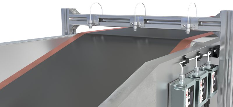 Beim Nassprozess zur Batteriefolienherstellung wird ein sogenannter Slurry über eine Schlitzdüse auf das Bandmaterial aufgetragen und anschließend in einem Trockenofen ausgehärtet. Temperatursensoren messen berührungslos und in Echtzeit die Temperatur des Slurry und tragen damit zur hohen Produktqualität bei (Bild: Micro-Epsilon).