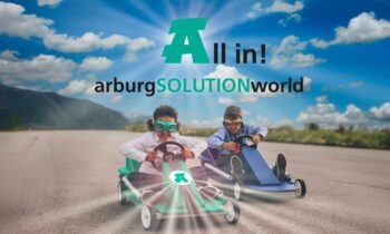 Das Kommunikationskonzept soll zeigen, dass das Unternehmen alle seine Lösungen für die nachhaltige Kunststoffverarbeitung in die »arburgsolutionworld« einbringt (Bild: Arburg).