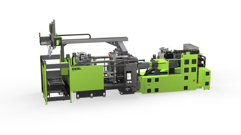 Auf der Zwei-Platten-Spritzgießmaschine entstehen funktionalisierte Rückleuchtenmodule in einem integrierten Prozess (Bild: Engel).