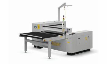 Laserschneidsystem »M-800« mit automatischem Shuttle-Table (Bild: eurolaser).