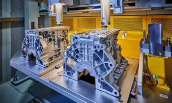 Sturm Surface Technology fertigt maßgeschneiderte Maschinen und Produktionssysteme rund um thermische Oberflächentechnik, Lackiertechnik sowie Automatisierungs- und Messtechnik (Bild: Sonplas)